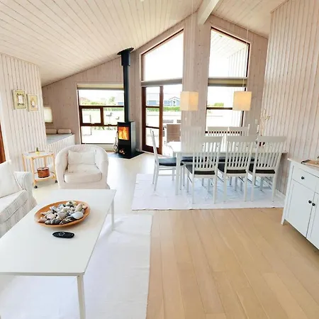 3 Bedroom Cozy In Sydals Casa vacanze Skovby (Syddanmark)